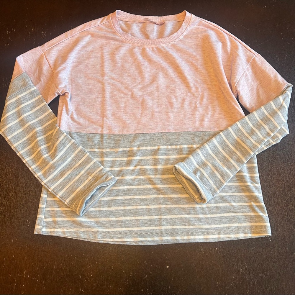 La Vie en Rose Pink and Gray Striped Long Sleeve Lightweight Pajama Shirt Small